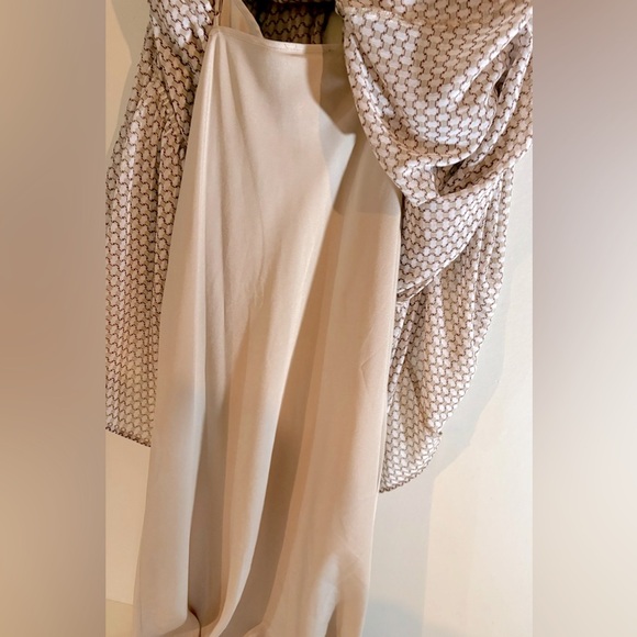 DKNY Beige Geometric Long Sleeve Dress - Picture 4 of 6